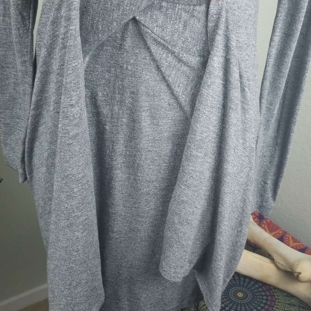 Athleta Heather Grey Wrap Around Long Sleeve Dress - Picture 4 of 8